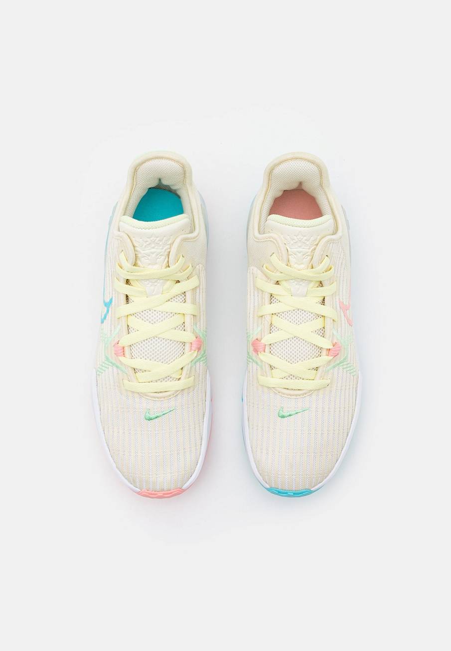 Фото № 4 с приближением к товару «‎Nike Lebron Witness VI»