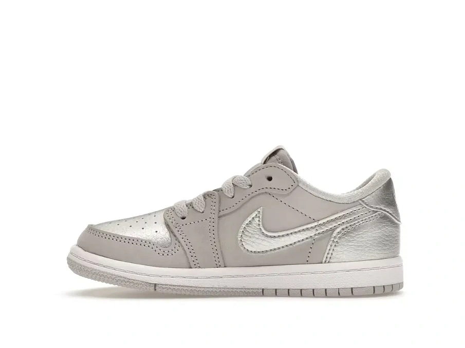 Фото № 3 с приближением к товару «‎Jordan 1 Low OG»