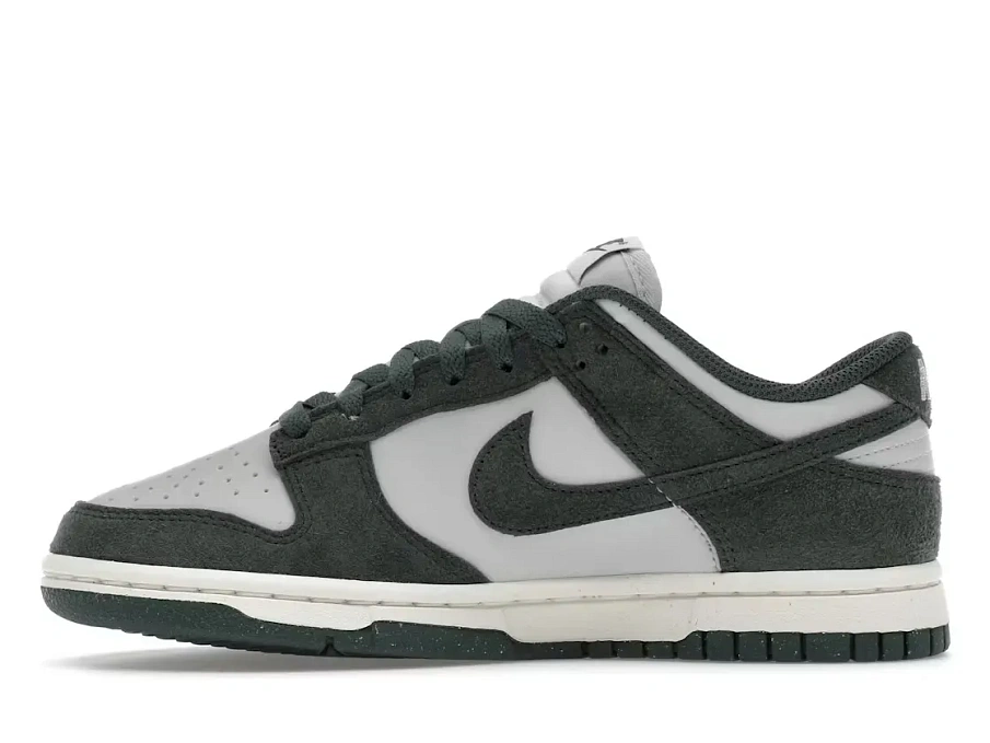 Фото № 3 с приближением к товару «‎Nike Dunk Low Next Nature»