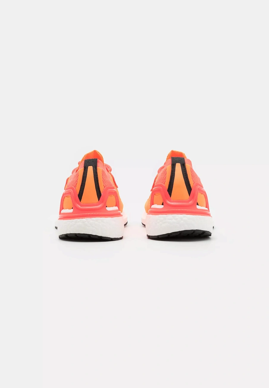 Фото № 4 с приближением к товару «‎ASMC ULTRABOOST SANDAL»