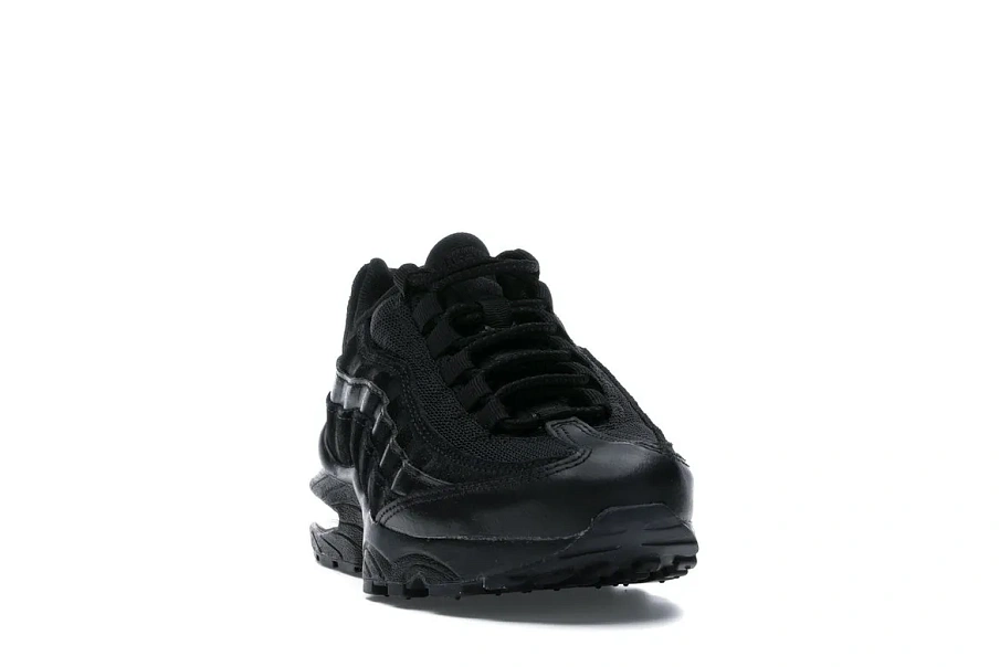 Фото № 3 с приближением к товару «‎Nike Air Max 95 Black Suede »