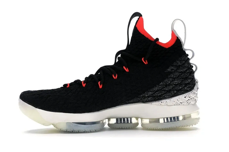 Фото № 3 с приближением к товару «‎Nike LeBron 15 Black Bright Crimson»