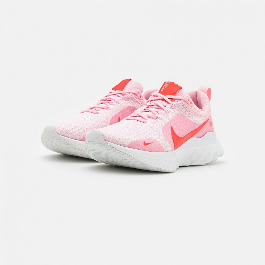 Фото № 2 с приближением к товару «‎Nike React Infinity 3»