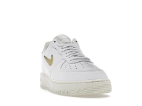 Фото № 2 с приближением к товару «‎Nike Air Force 1 Low 07 Jewel Pale Vanilla»