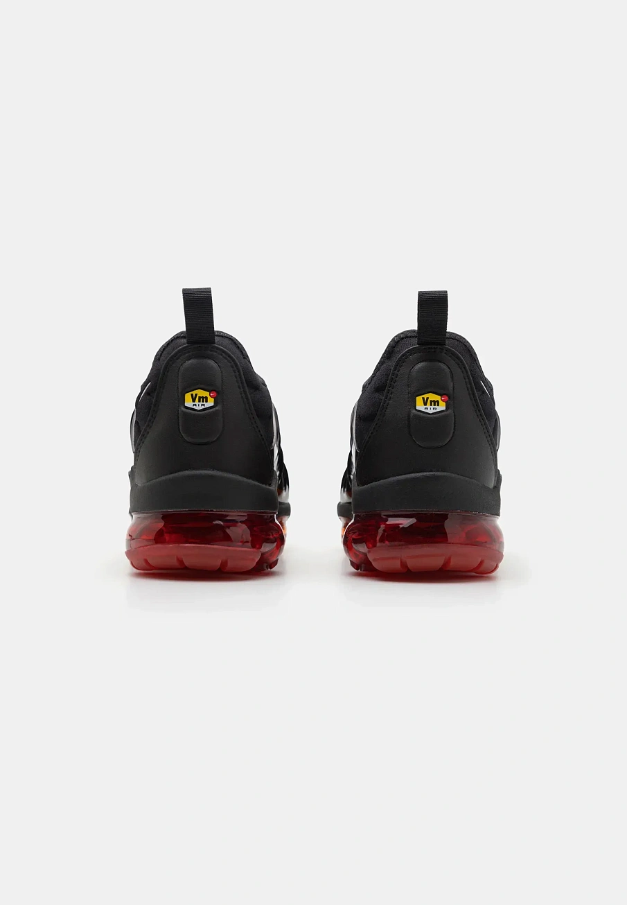Фото № 3 с приближением к товару «‎AIR VAPORMAX PLUS»