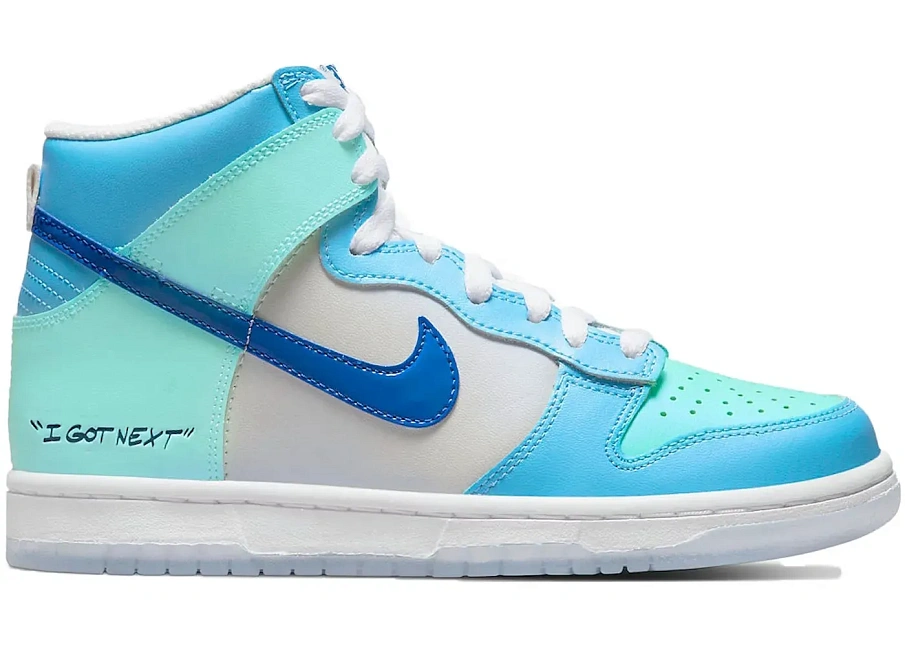 Фото № 1 с приближением к товару «‎Nike Dunk High»