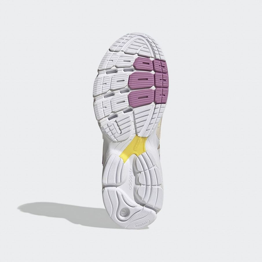 Фото № 5 с приближением к товару «‎Adidas Astir W »