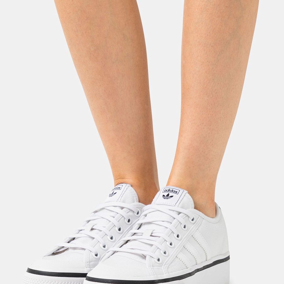 Фото № 2 с приближением к товару «‎Adidas Nizza Platform »