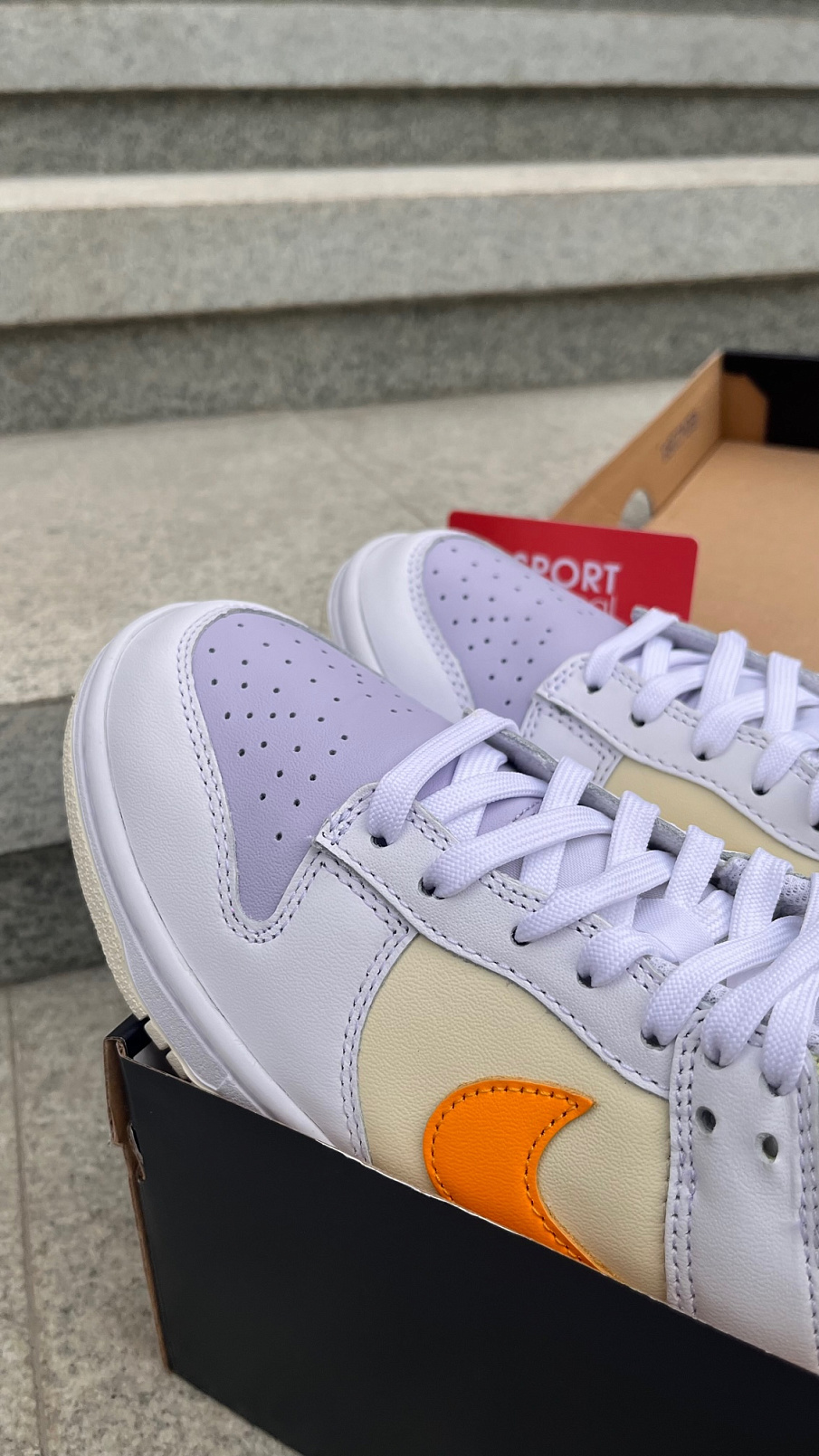 Фото № 2 с приближением к товару «‎Nike Dunk Low "Sundial"»