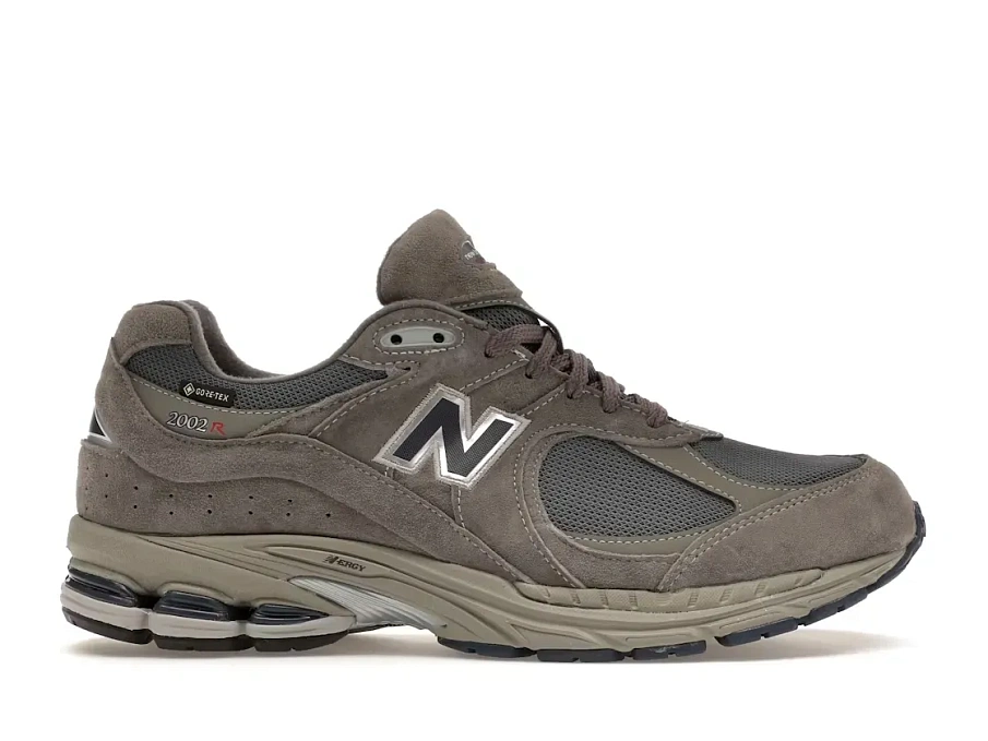 Фото № 1 с приближением к товару «‎New Balance 2002R»
