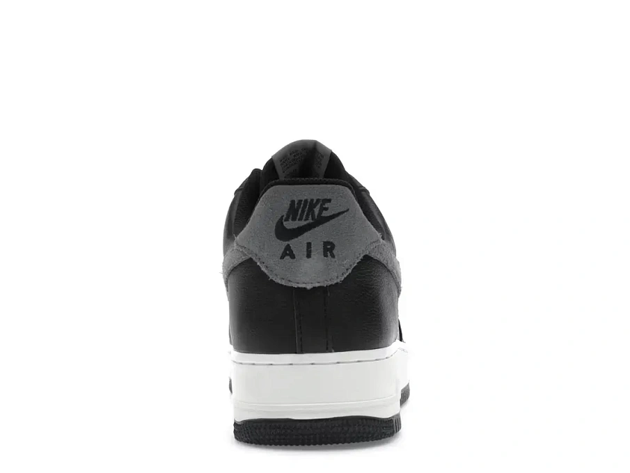 Фото № 4 с приближением к товару «‎Nike Air Force 1 '07»