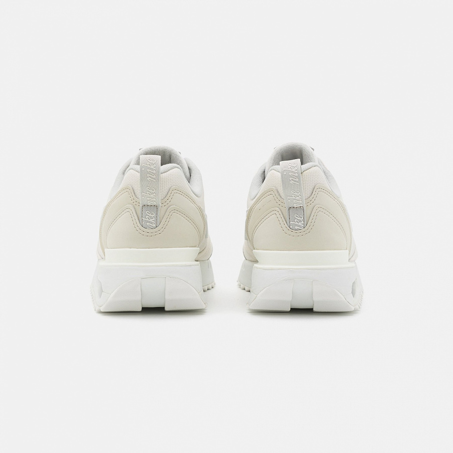 Фото № 4 с приближением к товару «‎Nike Air Max Dawn »