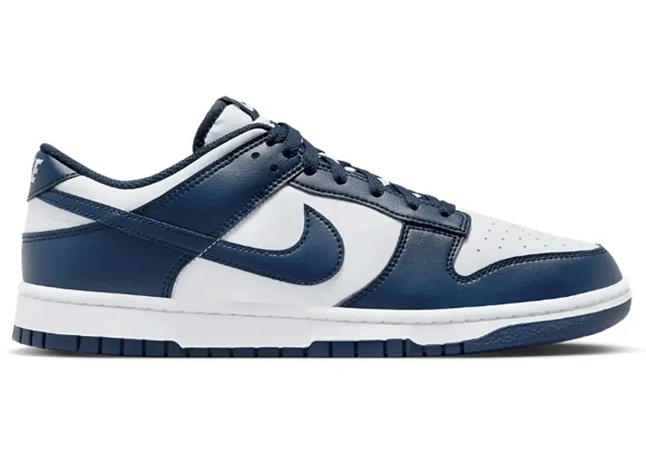 Фото № 1 с приближением к товару «‎Nike Dunk Low»