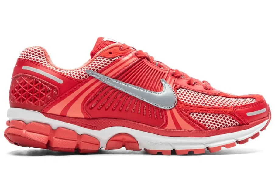 Фото № 1 с приближением к товару «‎Nike Zoom Vomero 5 SP University Red»