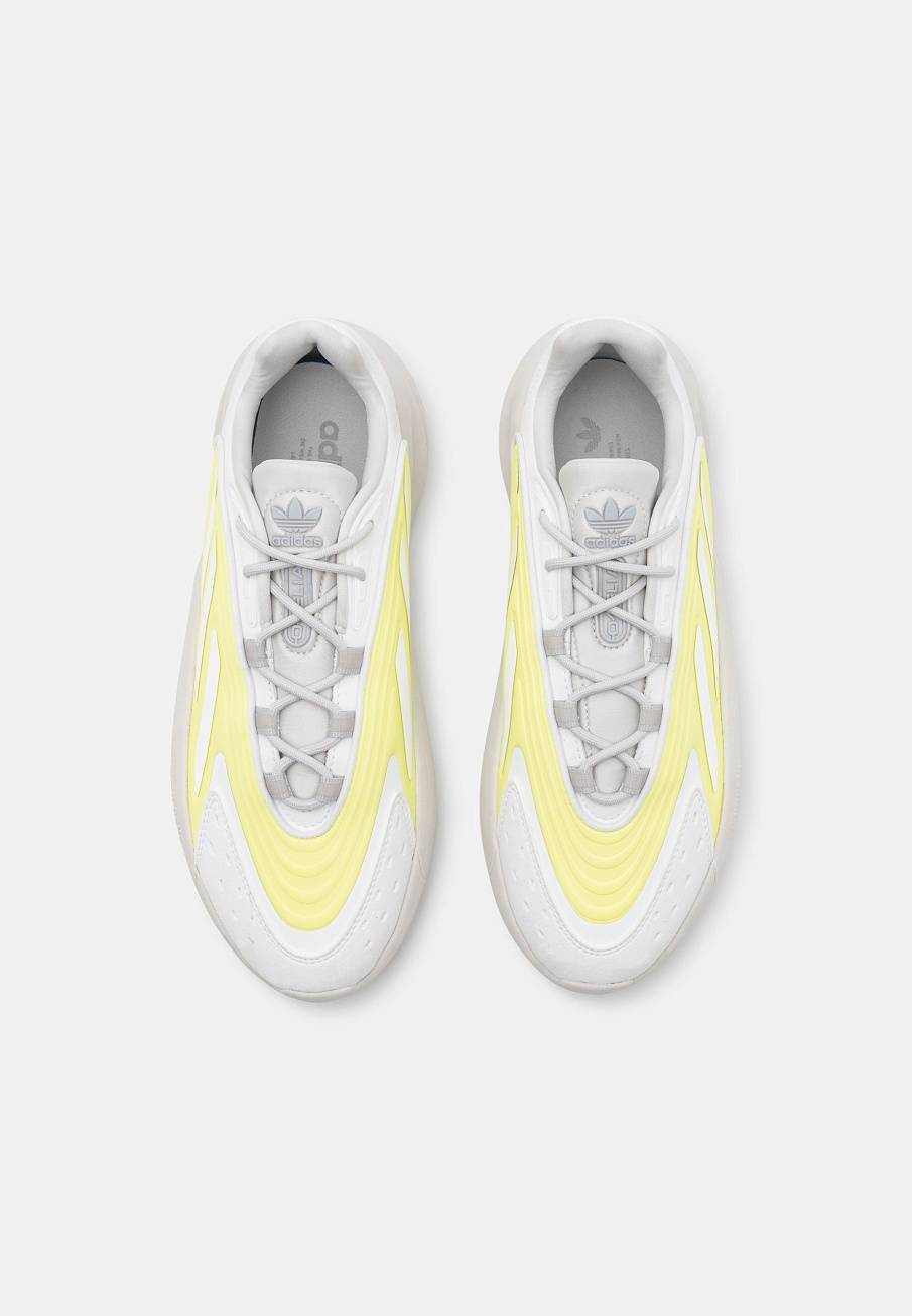 Фото № 4 с приближением к товару «‎Adidas Ozelia »
