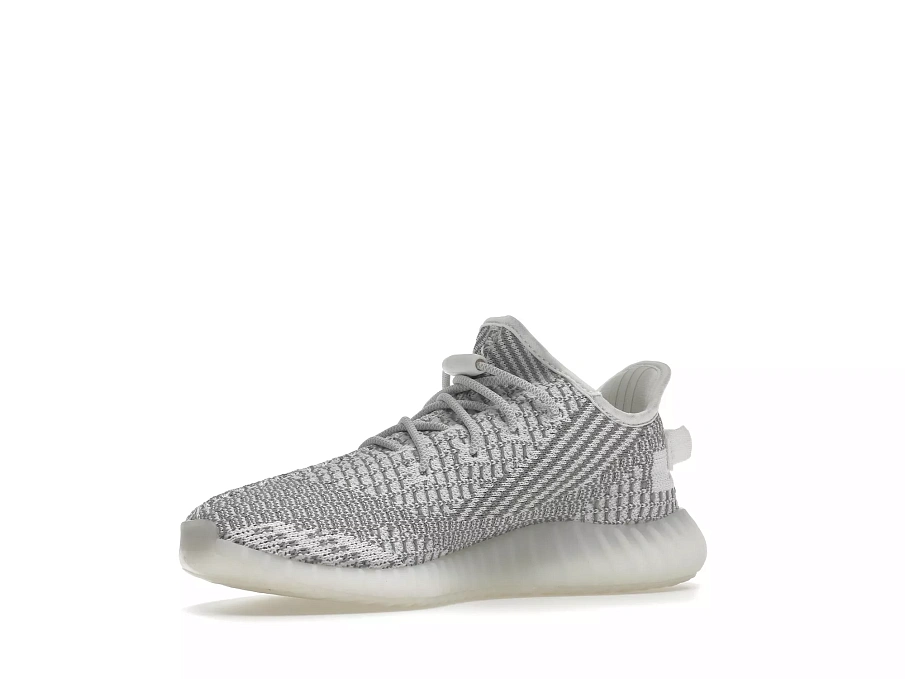 Фото № 3 с приближением к товару «‎adidas Yeezy Boost 350 V2 Static (Non-Reflective) (Kids)»