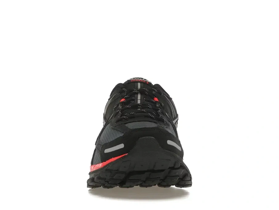 Фото № 2 с приближением к товару «‎Nike Zoom Vomero 5»