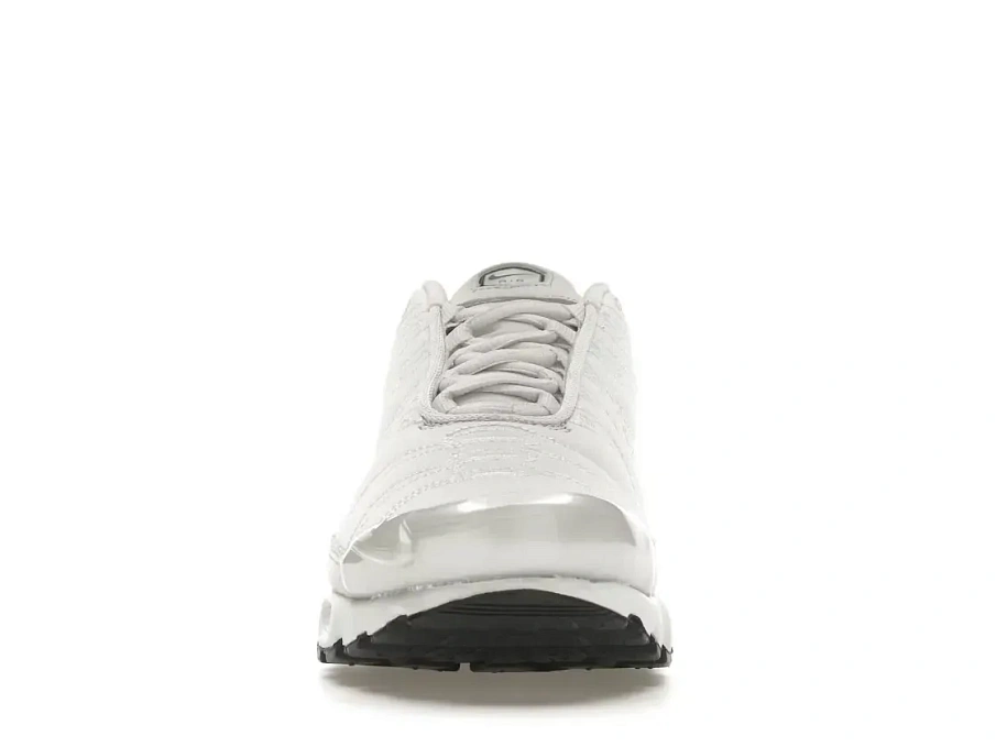 Фото № 2 с приближением к товару «‎Nike Air Max Plus»