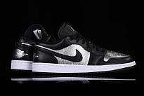 Фото № 4 с приближением к товару «‎Nike Air Jordan 1 Retro SE Wmns »