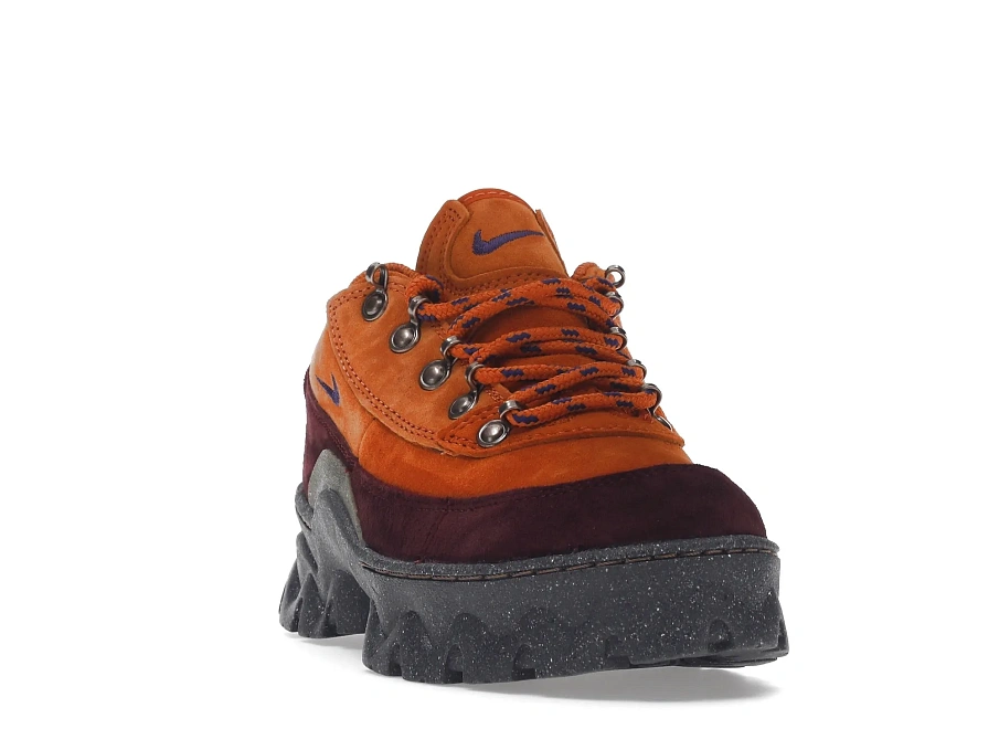 Фото № 2 с приближением к товару «‎Nike Lahar Low Sport Spice Beetroot »