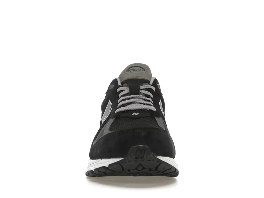 Фото № 2 с приближением к товару «‎New Balance 2002R»