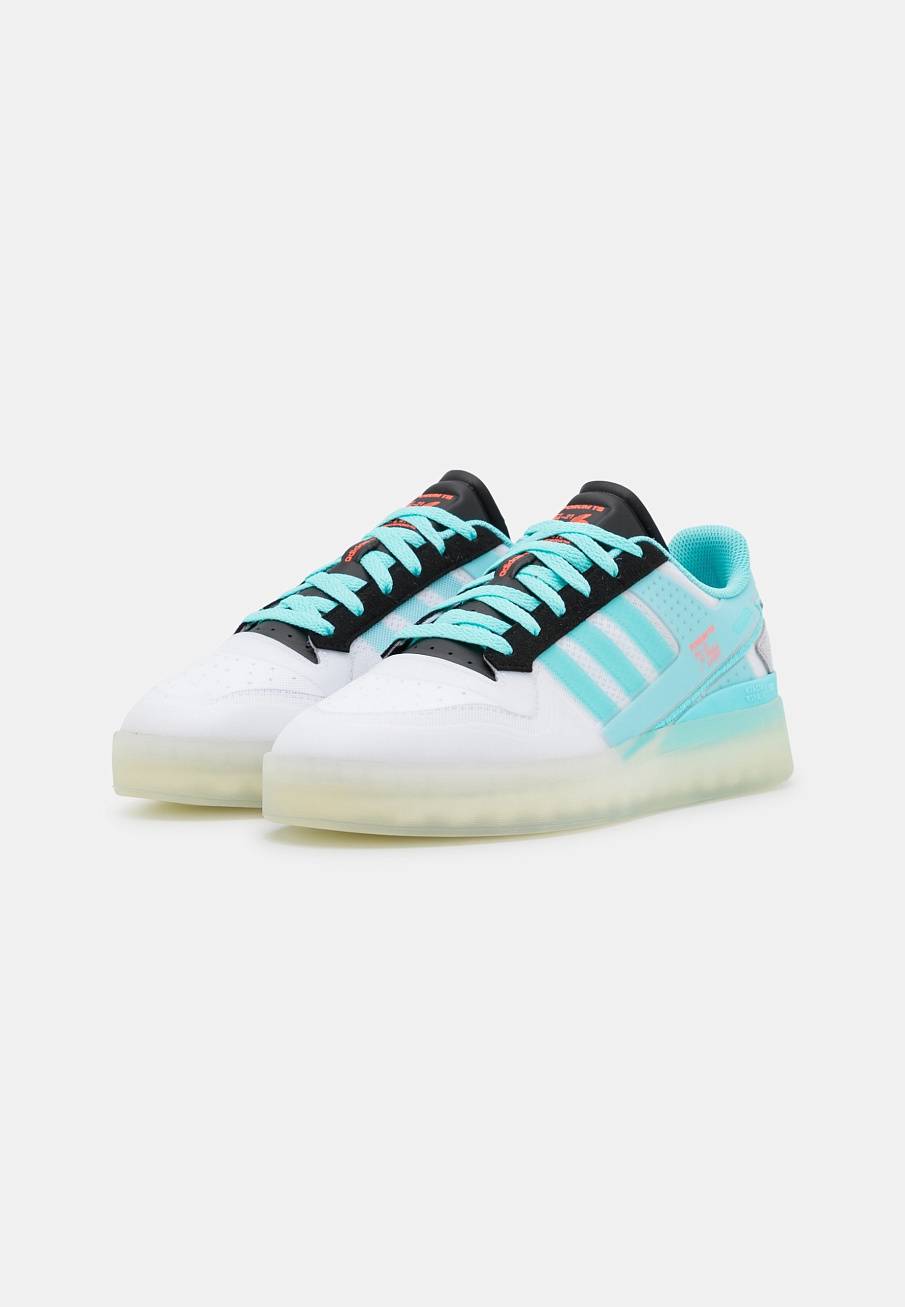 Фото № 2 с приближением к товару «‎Adidas Forum Tech Boost »