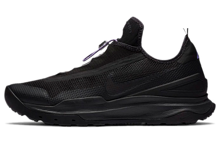 Фото № 1 с приближением к товару «‎Nike ACG Air Zoom AO BlackPurple»