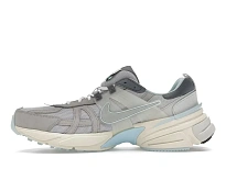 Фото № 3 с приближением к товару «‎Nike V2K Run»