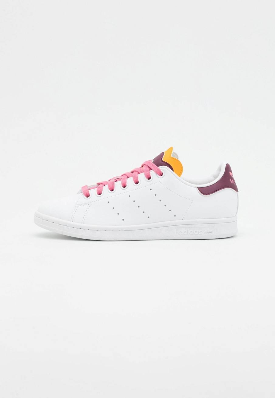 Фото № 1 с приближением к товару «‎Adidas Stan Smith »
