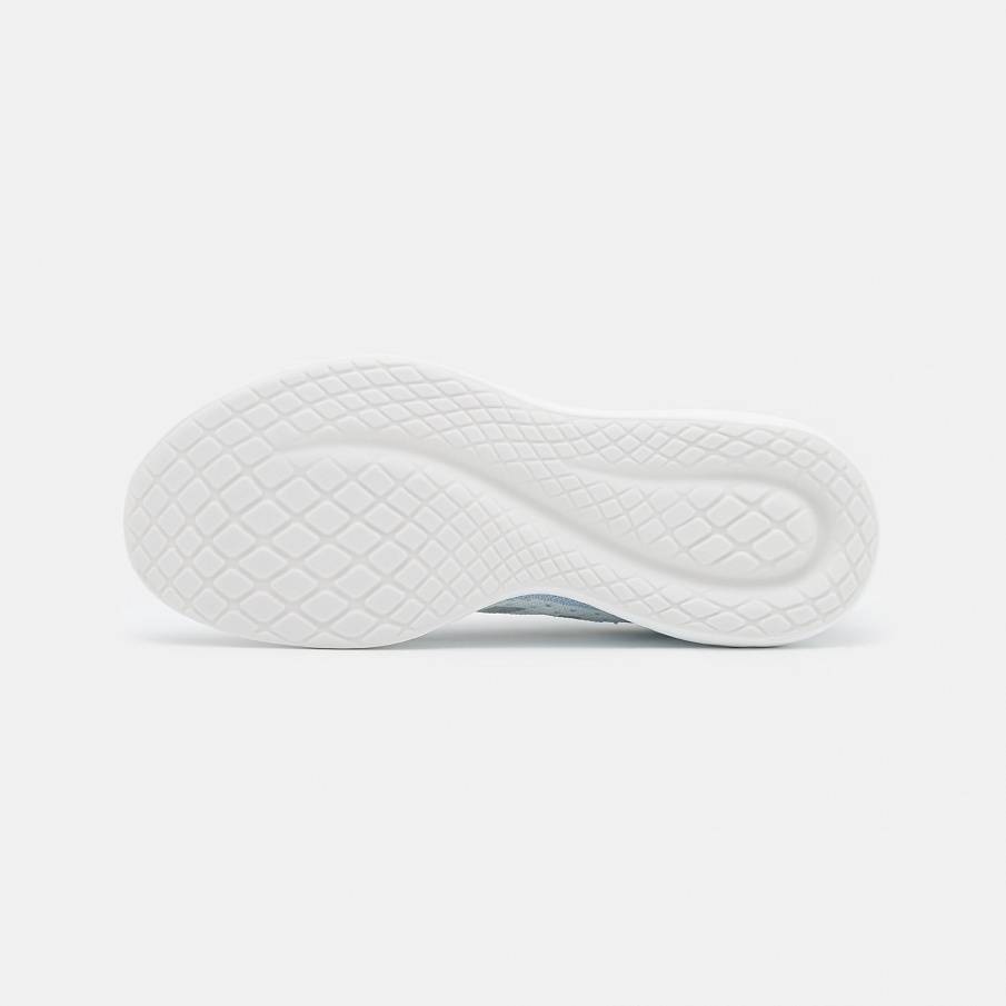 Фото № 5 с приближением к товару «‎Adidas 2.0 »