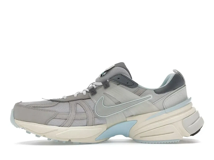 Фото № 3 с приближением к товару «‎Nike V2K Run»
