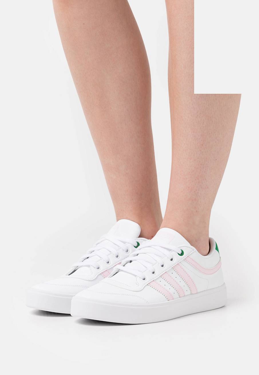 Фото № 2 с приближением к товару «‎Adidas Bryony »