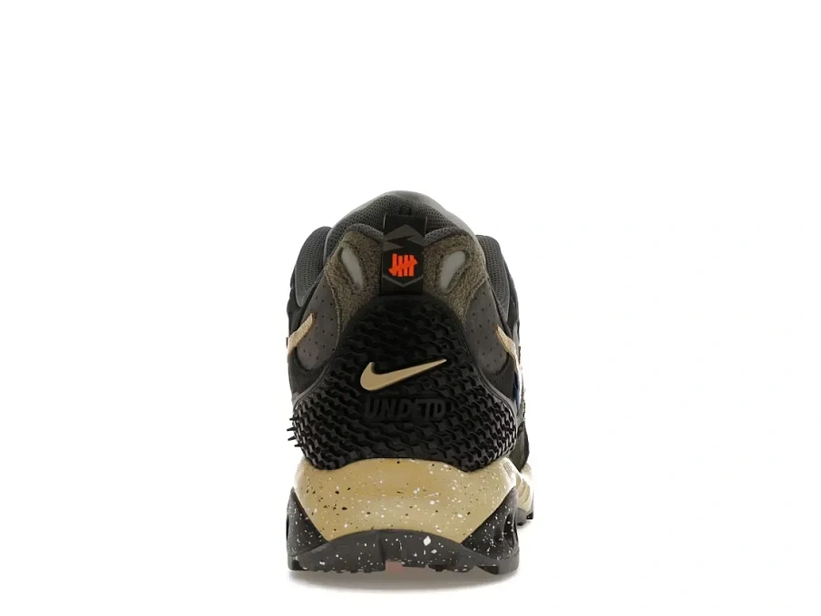 Фото № 4 с приближением к товару «‎Nike Air Terra Humara»