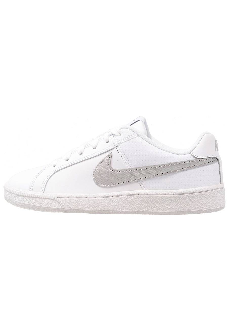 Фото № 1 с приближением к товару «‎Nike Court Royale »