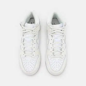 Nike Dunk  - 5