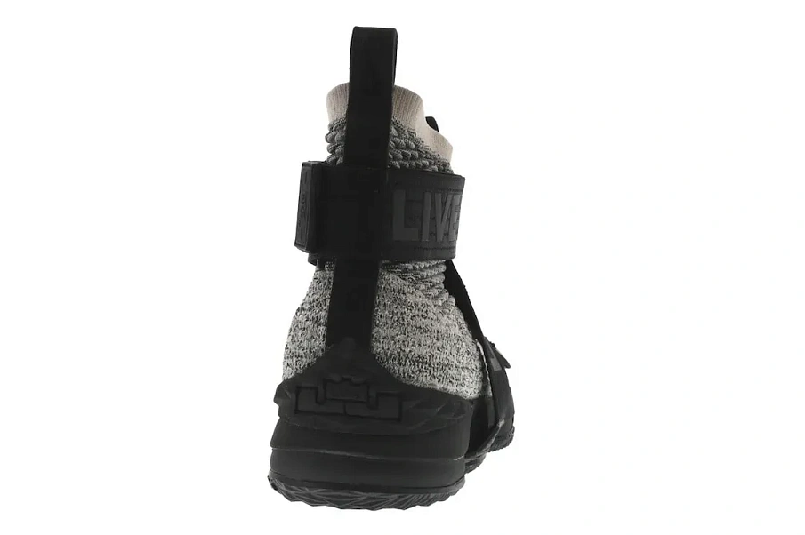 Фото № 4 с приближением к товару «‎Nike LeBron 15 Lifestyle KITH Concrete»