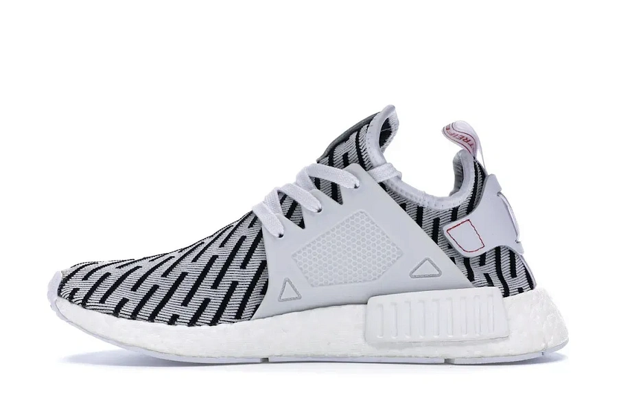 Фото № 3 с приближением к товару «‎adidas NMD XR1 Zebra»