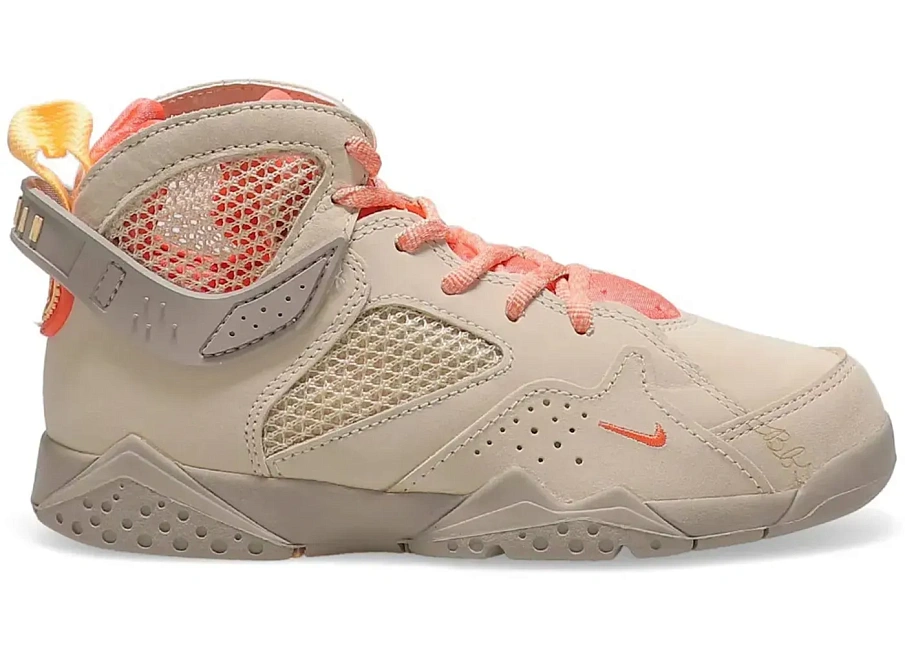 Фото № 1 с приближением к товару «‎Jordan 7 Retro SP»