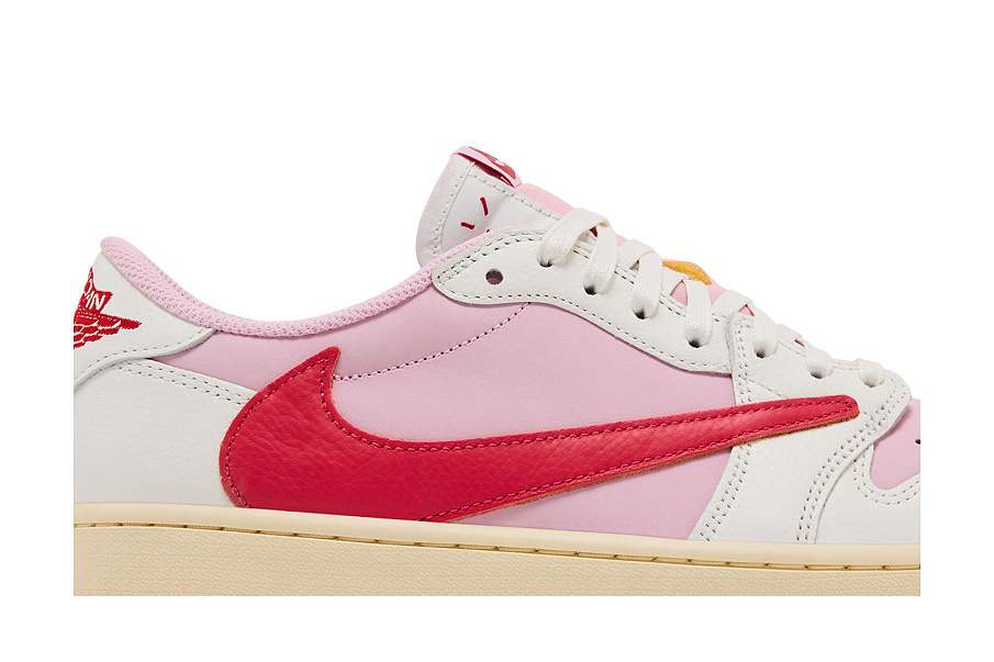 Фото № 3 с приближением к товару «‎Travis Scott x Air Jordan 1 Retro Low OG Sail Tropical Pink»