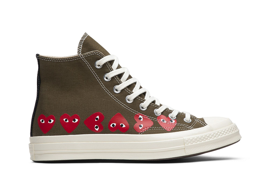 Фото № 2 с приближением к товару «‎Comme des Garçons Play x Converse Chuck 70 Hi Top Multi Heart»