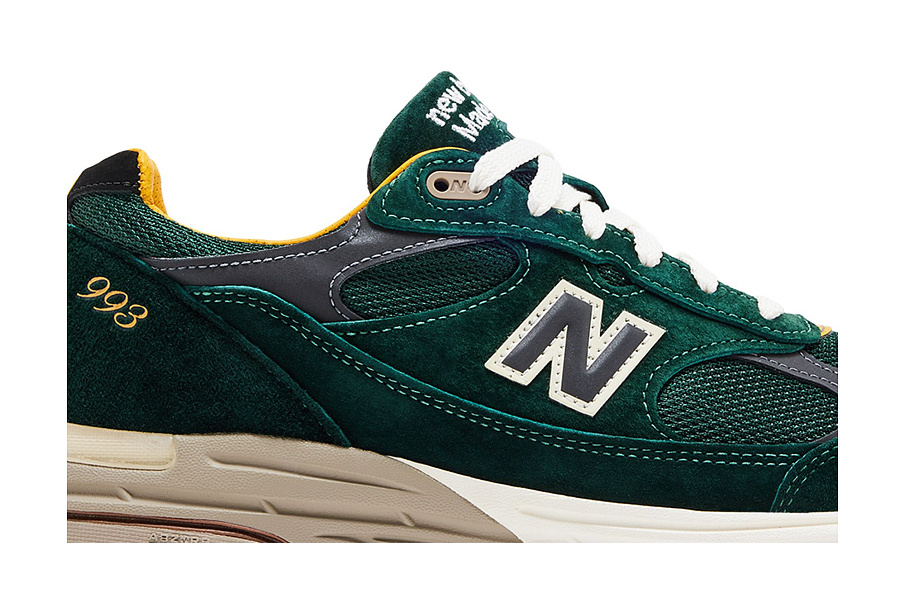 Фото № 3 с приближением к товару «‎Aimé Leon Dore x New Balance 993 Made in USA Pine Grove»