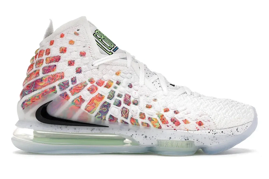 Фото № 1 с приближением к товару «‎Nike LeBron 17 Air Command Force»