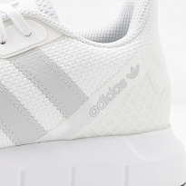 Фото № 3 с приближением к товару «‎Adidas Swift »