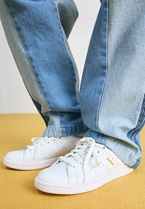 Фото № 2 с приближением к товару «‎STAN SMITH»