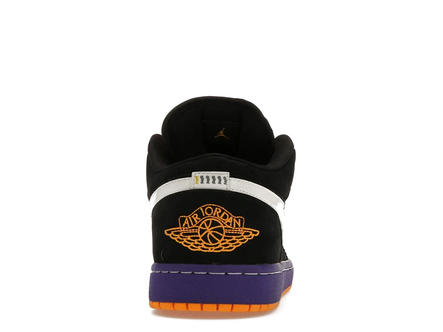 Фото № 4 с приближением к товару «‎Jordan 1 Phat Low Taxi Purple»