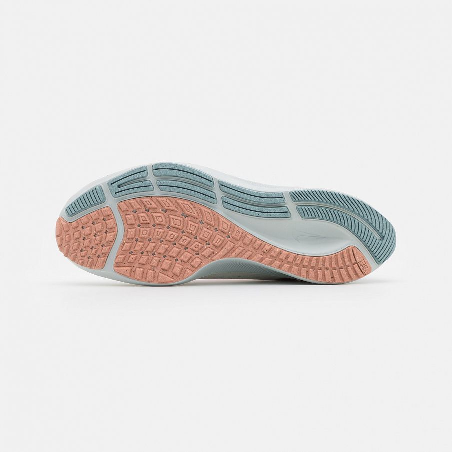 Фото № 5 с приближением к товару «‎Nike Air Zoom Pegasus 38»