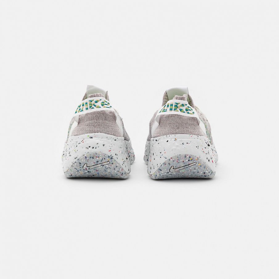 Фото № 5 с приближением к товару «‎Nike Space Hippie »