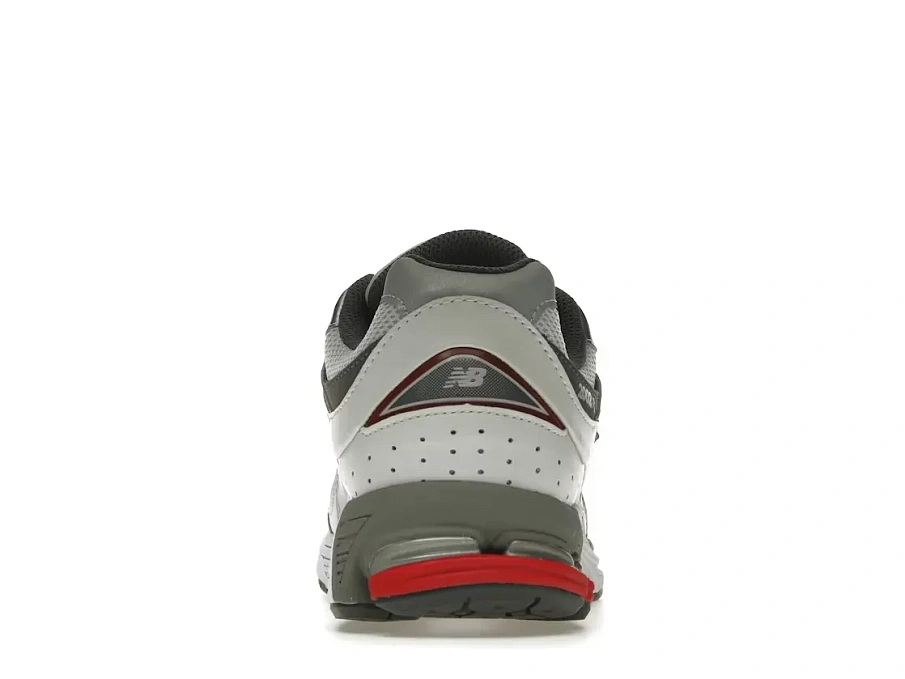 Фото № 4 с приближением к товару «‎New Balance 2002R»
