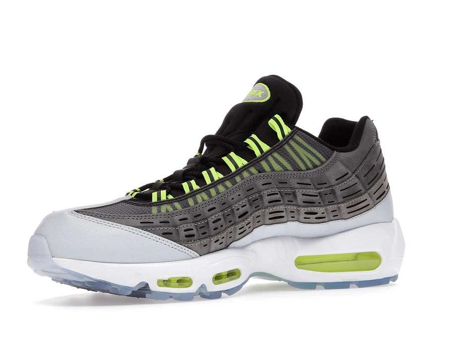 Фото № 3 с приближением к товару «‎Nike Air Max 95 Kim Jones Total Volt»