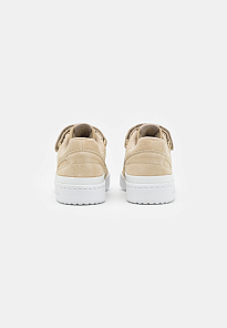 Фото № 5 с приближением к товару «‎Adidas Forum »